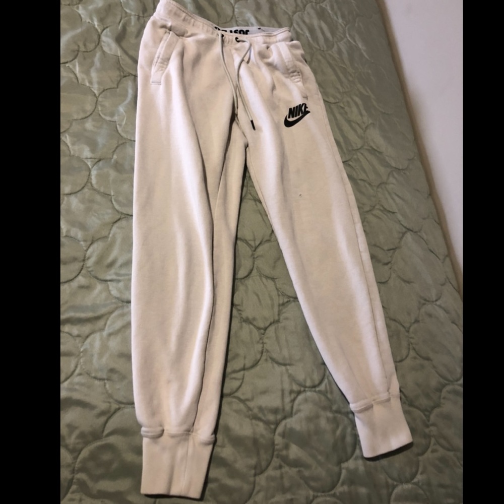 Nike joggers